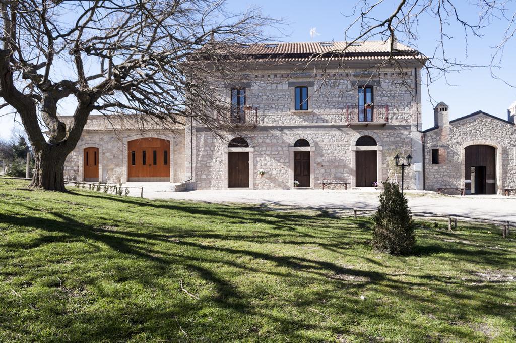 Masseria Salecchia Bovino Exterior photo